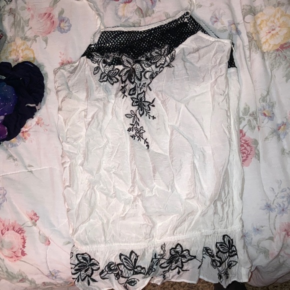 white top spaghetti strap - Picture 1 of 2